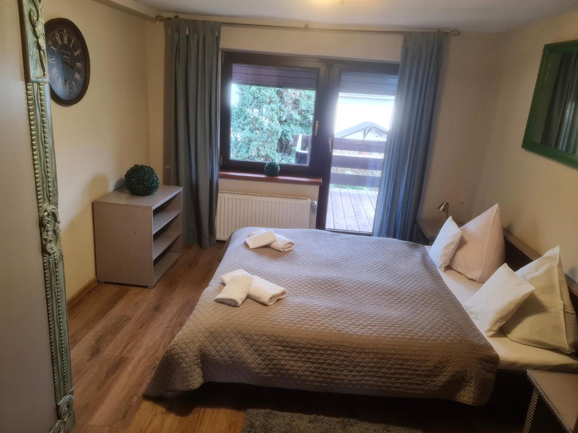 Apartamenty I Pokoje Aneta 피에초비체 외부 사진